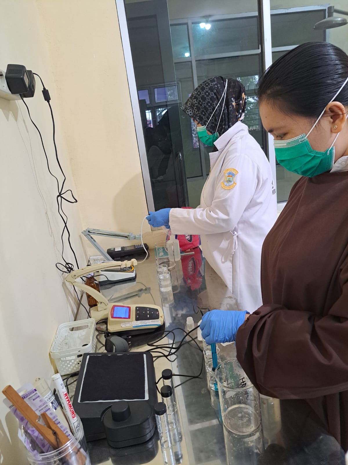 Laboratorium kimia kesehatan (Kesmas)