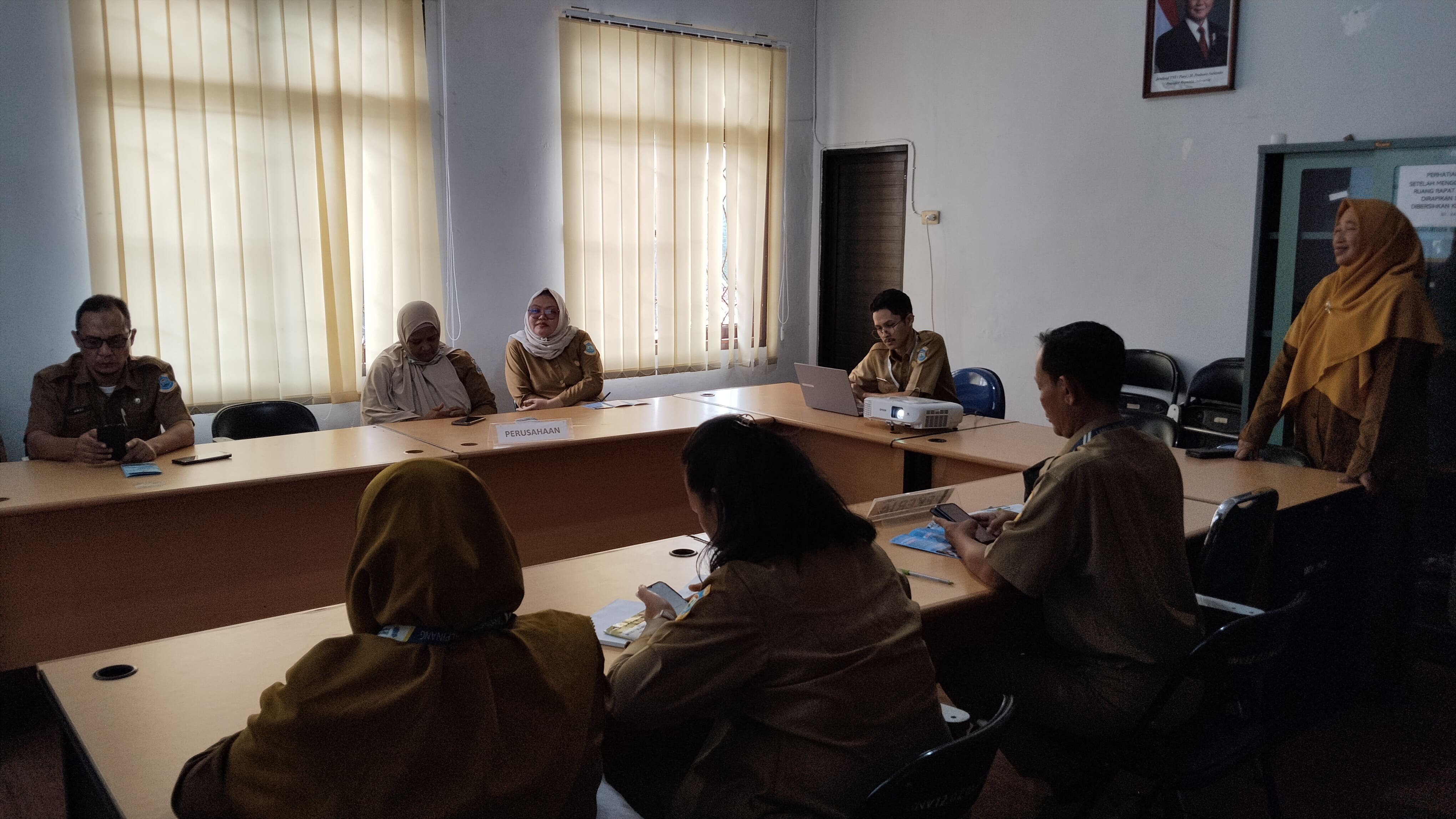 Sosialisasi Labkes Door to Door: Jemput Bola Edukasi dan Skrining Kesehatan Pegawai OPD